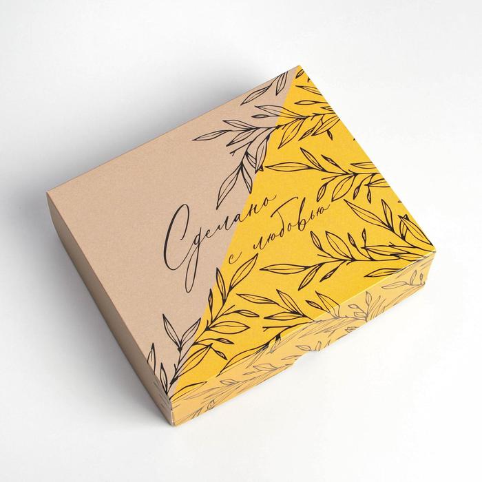 Кондитерская упаковка, коробка «Сделано с любовью», 17 х 20 х 6 см
