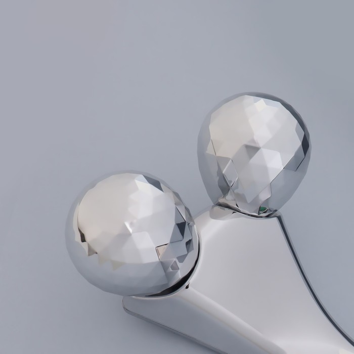 Массажёр, универсальный «3D», 2 ролика, 16 × 9,5 × 6 см, картонная коробка, цвет серебристый 24506