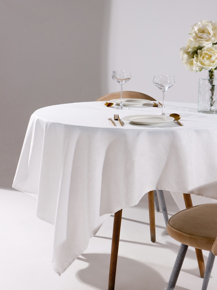 Скатерть DomoVita белая жаккард, рисунок МИКС (80% полиэстер, 20% хлопок) микрофибра 100×150 - Фото 1