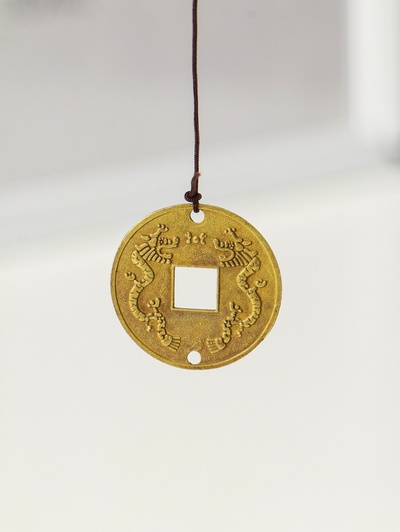 Музыка ветра металл "Денежная жаба на монетках" 5 колокольчиков 41х6 см