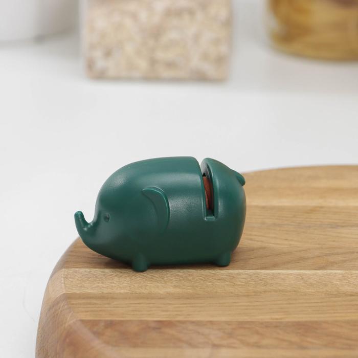 Точилка для ножей Доляна «Слоник», 5×2 см, пластик, зелёная - Фото 1