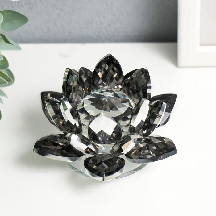 Фигурка стекло «Чёрный лотос», 10×10 см - Фото 1