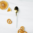 Ложка чайная из нержавеющей стали Magistro «Блинк», 15,5×2,8 см, белая ручка, на подвесе, цвет золотой - Фото 7