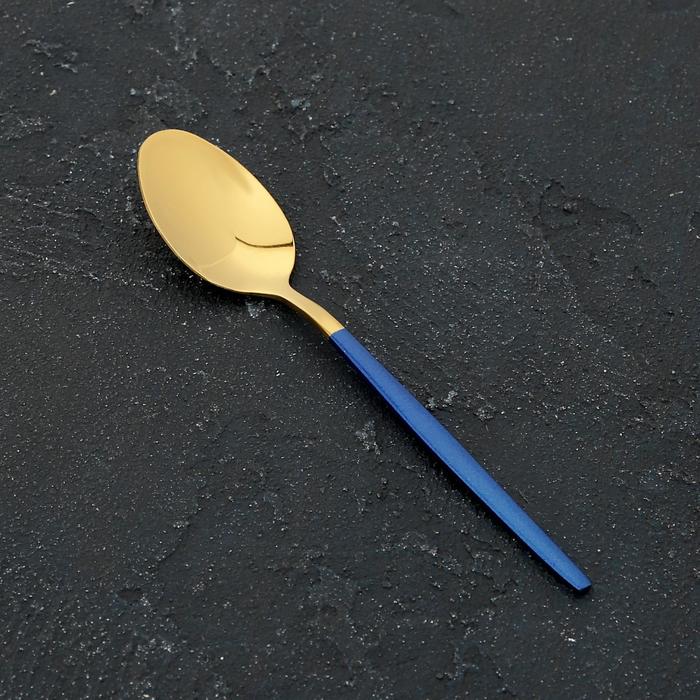 Ложка чайная из нержавеющей стали Magistro «Блинк», 14,5×3 см, на подвесе, синяя ручка, цвет золотой