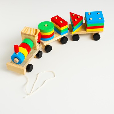 УЦЕНКА Конструктор «Паровоз» 4 фигуры