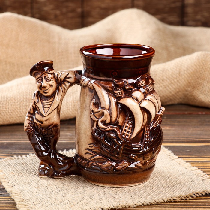 Пивная кружка "Моряк", коричневая, керамика, 0.6 л - Фото 1