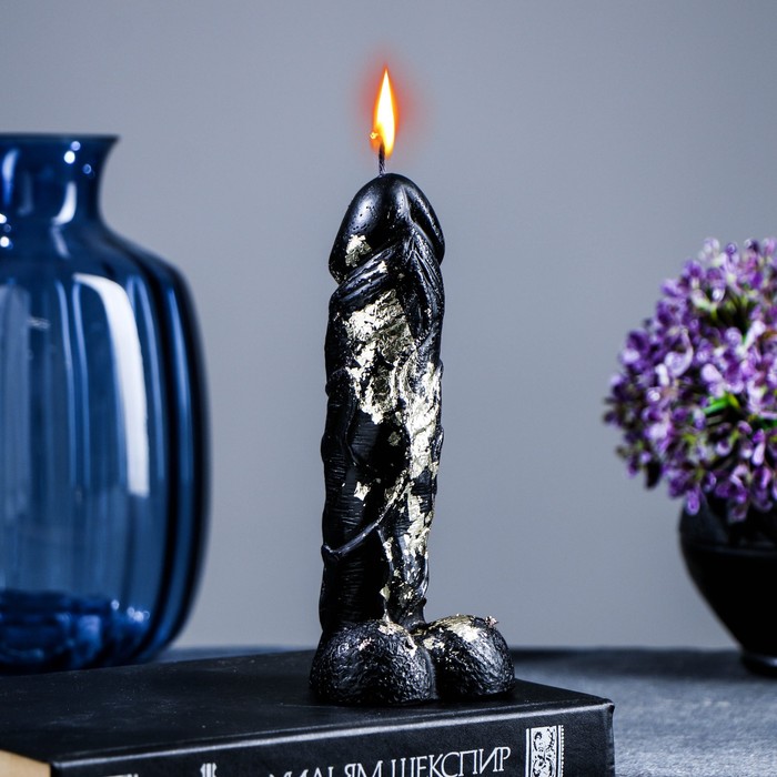 Фигурная свеча "Фаворит" черная с поталью 16см - Фото 1