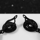 Серьги висячие со стразами «Вечерние» дама, бордовые в чёрном металле - Фото 2