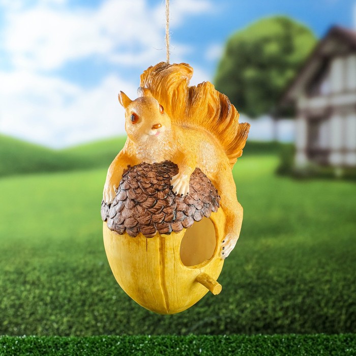 Подвесной декор "Кормушка белка с орехом" 24х17х13см - Фото 1
