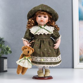 Кукла коллекционная керамика "Леночка в оливковом платье и шляпке, с мишкой" 30 см