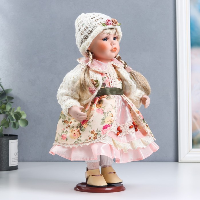 Кукла коллекционная керамика "Алёна в розовом платье и белой вязаной кофте" 30 см 51486