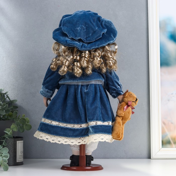 Кукла коллекционная керамика "Настенька в синем бархатном платье, с мишкой" 40 см 51491