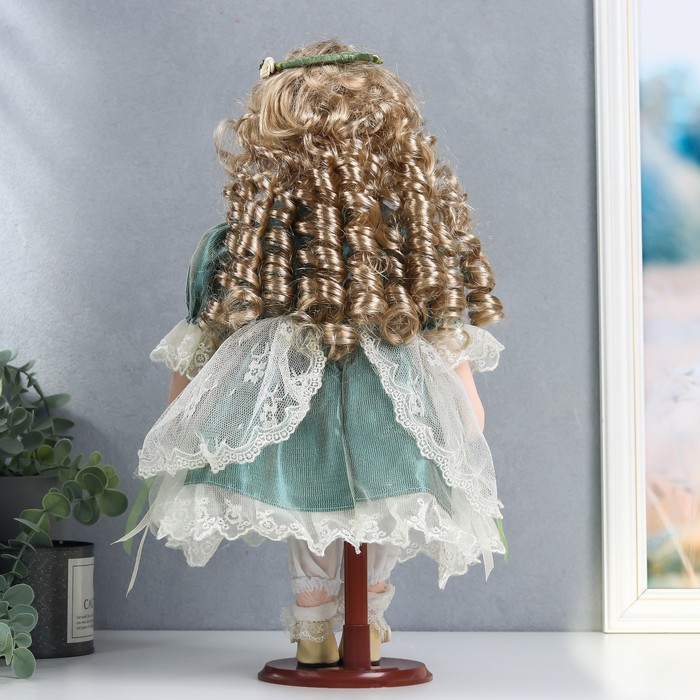 Кукла коллекционная керамика "Зоя в зелёном платье с кружевом" 40 см 51493