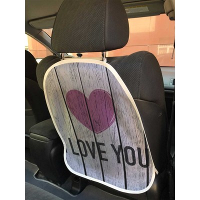 Защитная накидка на спинку сиденья автомобиля «Сердце на деревянном фоне»