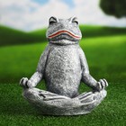 Садовая фигура  "Лягушка медитирует" серая, 23х22х12,5см - фото 24507536