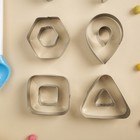 Набор кондитерский «Геометрия», 13 предметов: ложка кондитерская, формы для печенья 12 шт 7129703