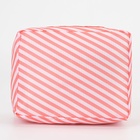 Косметичка - органайзер дорожная на молнии, с карманами, с полосками, розовая - Фото 4