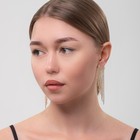 Серьги висячие со стразами «Водопад», 9.5 см, белые в золоте - Фото 5