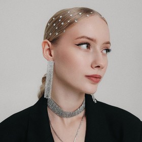 Серьги висячие со стразами "Водопад" квадрат, цвет белый в серебре