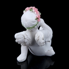 Сувенир полистоун "Ангел в венке из роз на отдыхе" 4,5х6,5х3,5 см - Фото 4