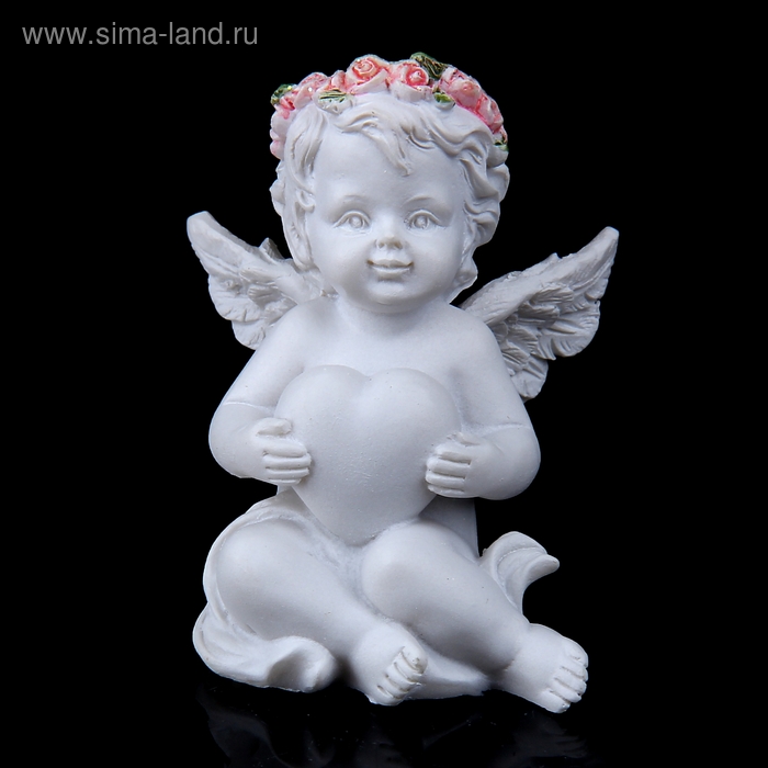 Сувенир полистоун "Ангел в венке из роз с сердечком" 6,2х4х4,5 см - Фото 1