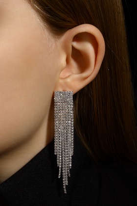 Серьги висячие со стразами "Водопад" крупный квадрат, цвет белый в серебре