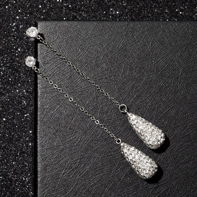 Серьги висячие со стразами «Студио» цепочка, цвет белый в серебре