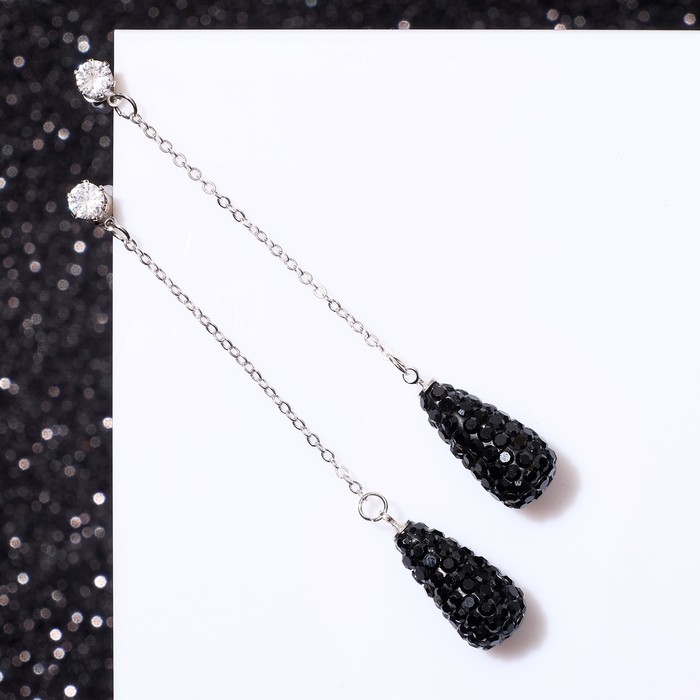 Серьги висячие со стразами «Студио» цепочка, цвет чёрный в серебре - Фото 1