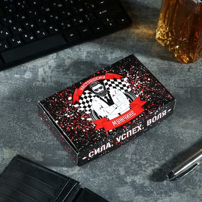 Подарочный набор «Настоящему мужчине» для автомобилиста, набор автоаксессуаров: коврик для телефона, ароматизатор, брелок