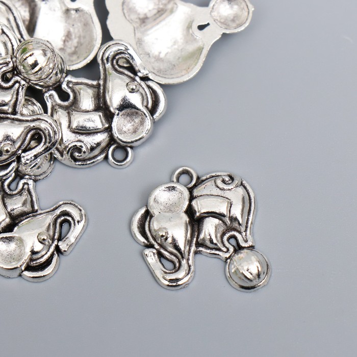 Декор металл для творчества "Слоник на шаре" серебро 231 1,8х2 см - Фото 1