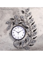 Часы настенные интерьерные «Веточка с лепестками», серия: Ажур, бесшумные, плавный ход, 70×50 см, d=22 см, от батарейки 1хАА - Фото 3