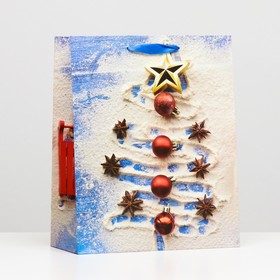 Пакет ламинированный "Ёлка на снегу" 26 x 32 x 12