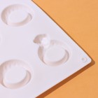 Форма для шоколада Доляна «Колечки», силикон, 27.9×16.1×1 см, белая - Фото 3