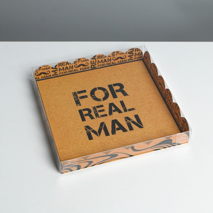 Коробка для кондитерских изделий с PVC крышкой «Настоящему мужчине», 21 × 21 × 3 см
