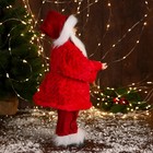 Дед Мороз "В красной шубе с пояском, с фонариком" 25х45 см - Фото 2