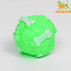 Игрушка пищащая "Клубок с косточками" для собак, 8 см, зелёная - фото 2106287