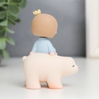 Фигурка полистоун «Малыш на медведе», пружинка, 8×3×5.5 см 7322290