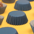 Форма для выпечки и упаковки конфет бумажная UPAK LAND, 3.5×2 см, одноразовая, синяя - Фото 4