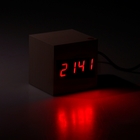 Часы-будильник "Кубик темное дерево", дата, t, 4ААА не в комплекте - Фото 3