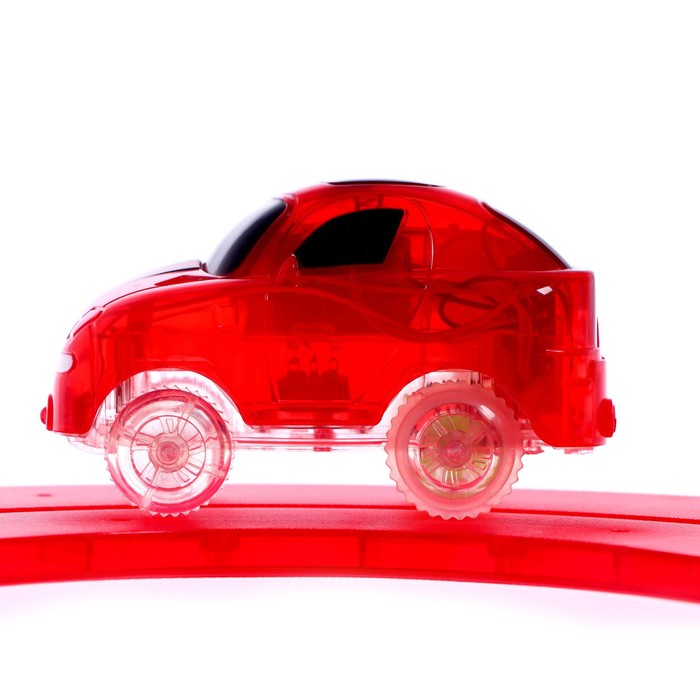 Конструктор магнитный «Магический трек», машинка ездит от батареек, 19 деталей 52048