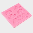 Молд для заливки «Вензеля», силикон, 9 ячеек, 13.6×12.6×0.8 см, розовый - Фото 2