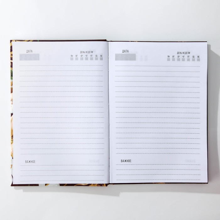 Набор «С 8 марта!»: гель для душа, 250 мл, сладкий вермут; ежедневник, А5, 80 л 25272