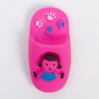 Игрушка пищащая "Тапок" для собак, 10 см, розовая - Фото 3