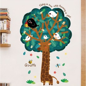 Наклейка пластик интерьерная цветная "Жираф-дерево с птичками" 60х90 см