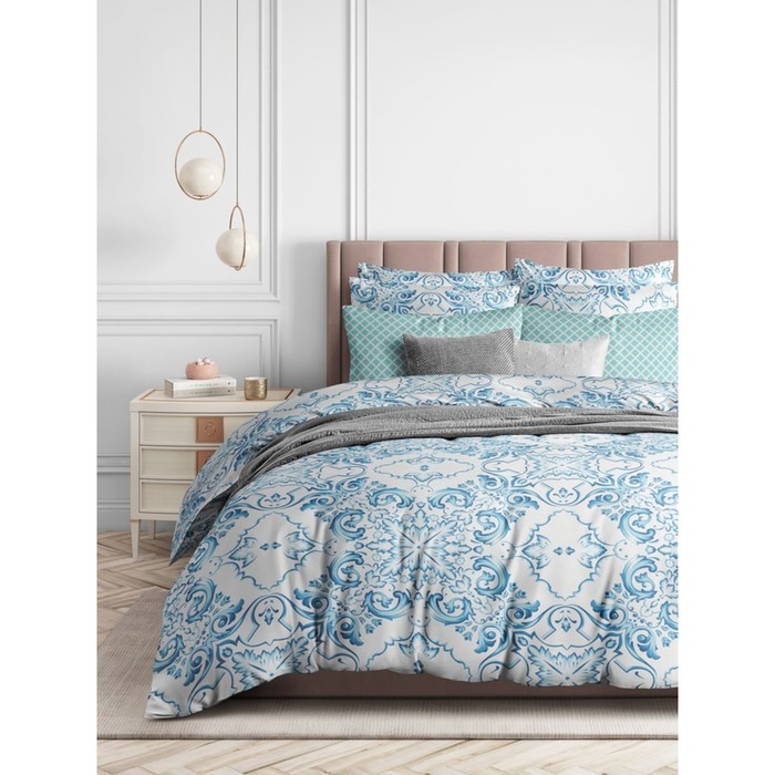 

Постельное бельё евро Delphinium, размер 240х214 см, 220х215 см, 70х70 см - 2 шт