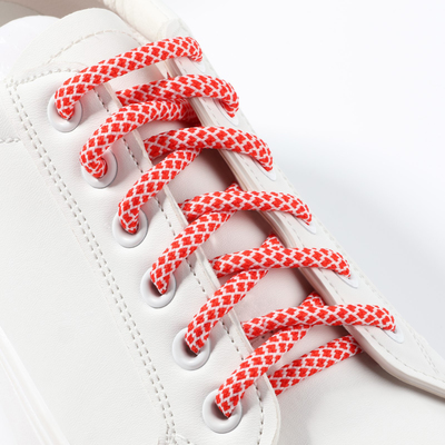 Шнурки для обуви, пара, круглые, d = 6 мм, 120 см, цвет красный/белый