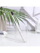 Зубная щетка мягкая, в тубе, белая 7155707