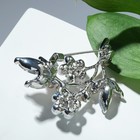 Брошь «Жемчужные цветы» со стеклянными листами, белая в серебре - Фото 2