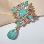 Брошь «Императрица» гамма, бело-зелёная в золоте - Фото 7