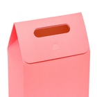Коробка-пакет с ручкой, розовая, 27 х 16 х 9 см - Фото 4